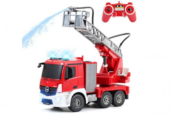 RC Free Wheel Water Fire Truck (Licenciado por Mercedes Benz)