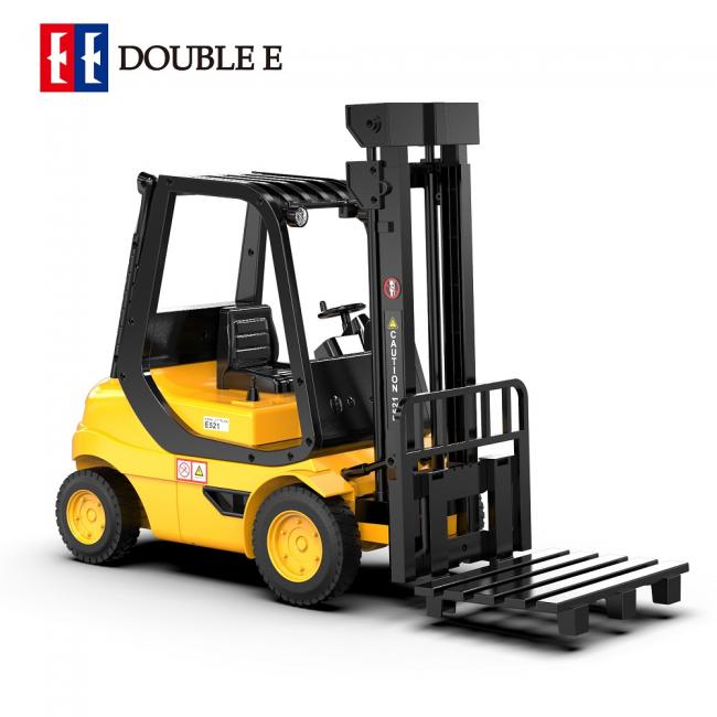 FORKLIFT