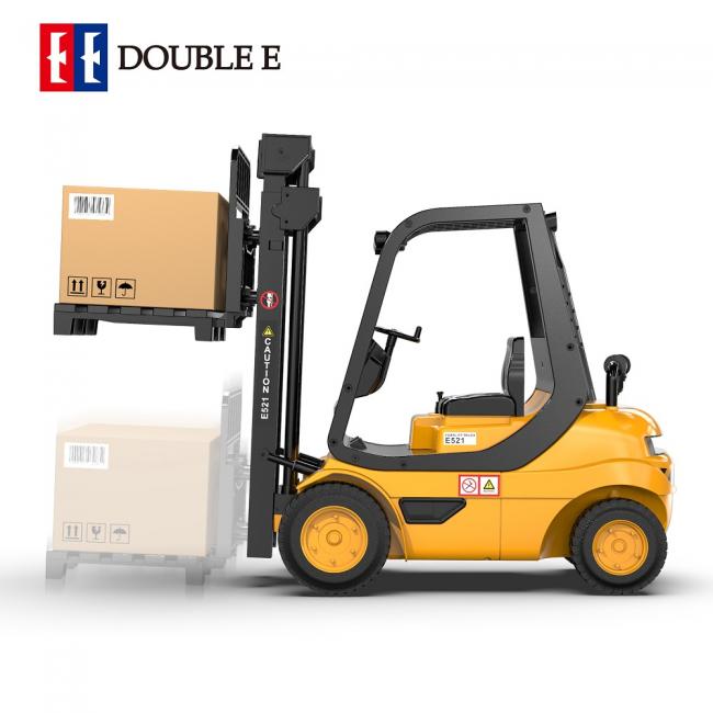 FORKLIFT